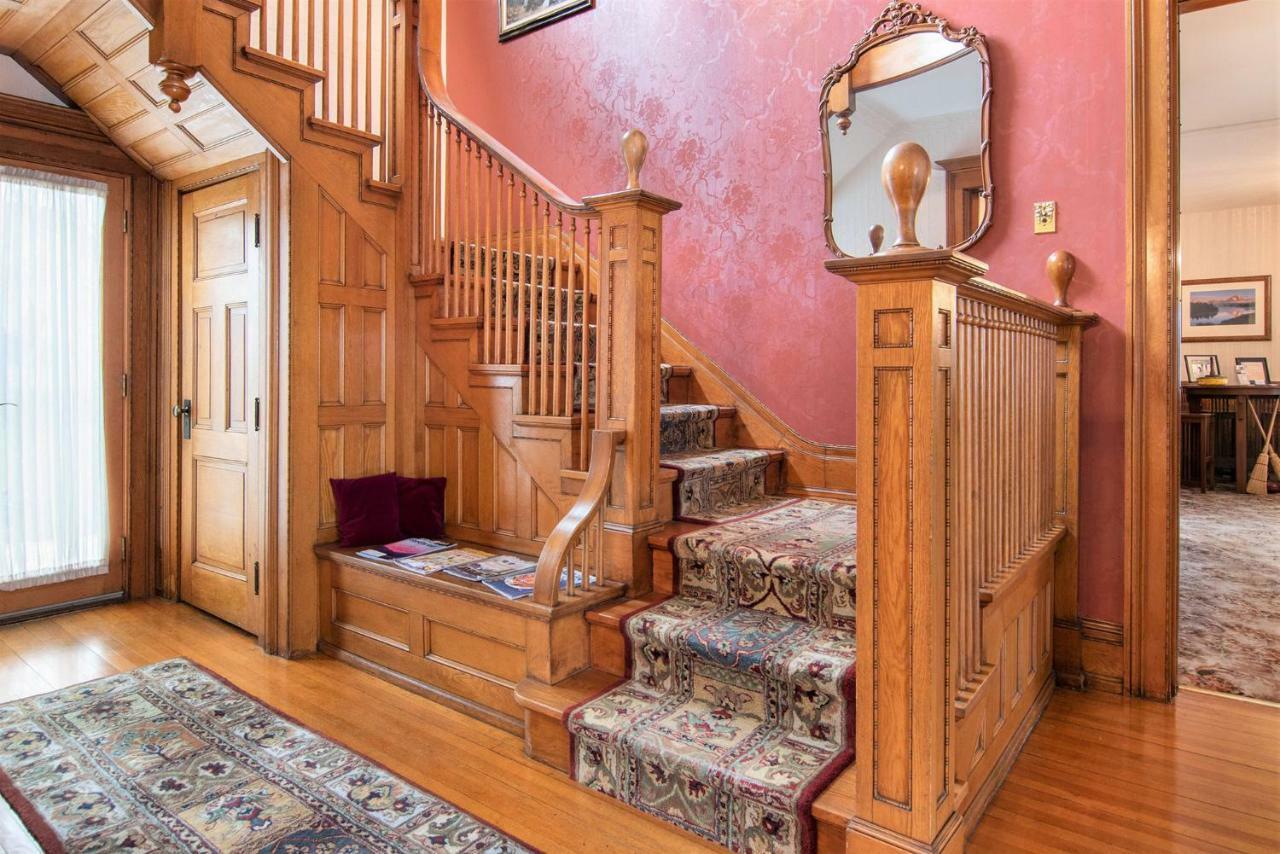 The Lamplighter Bed & Breakfast Of لودينغتون المظهر الخارجي الصورة